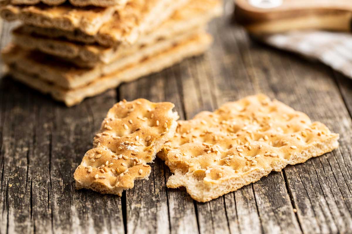Crackers, Plant-based protein