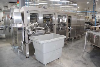 Pan cleaning, commercial baking
