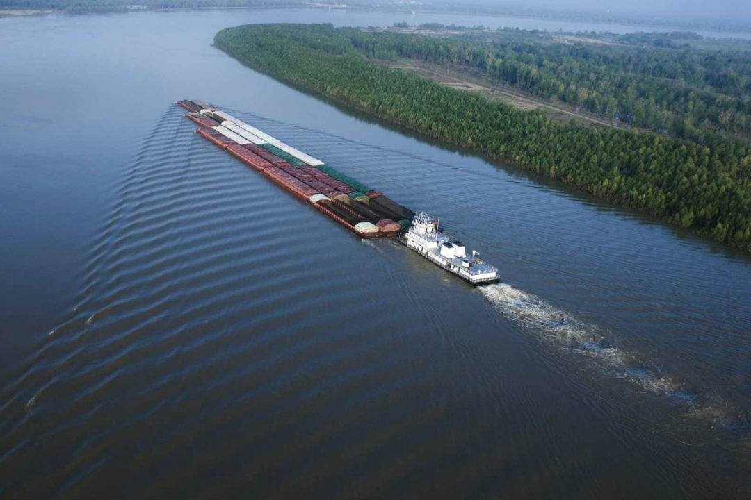 Mississippi River barge traffic