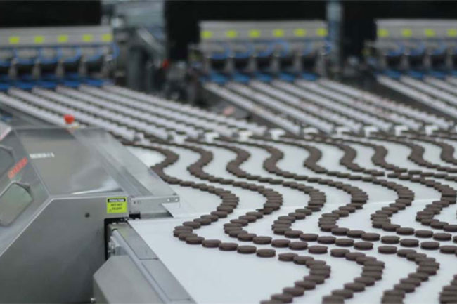 Oreo cookie production line