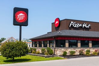 Pizza Hut storefront and sign