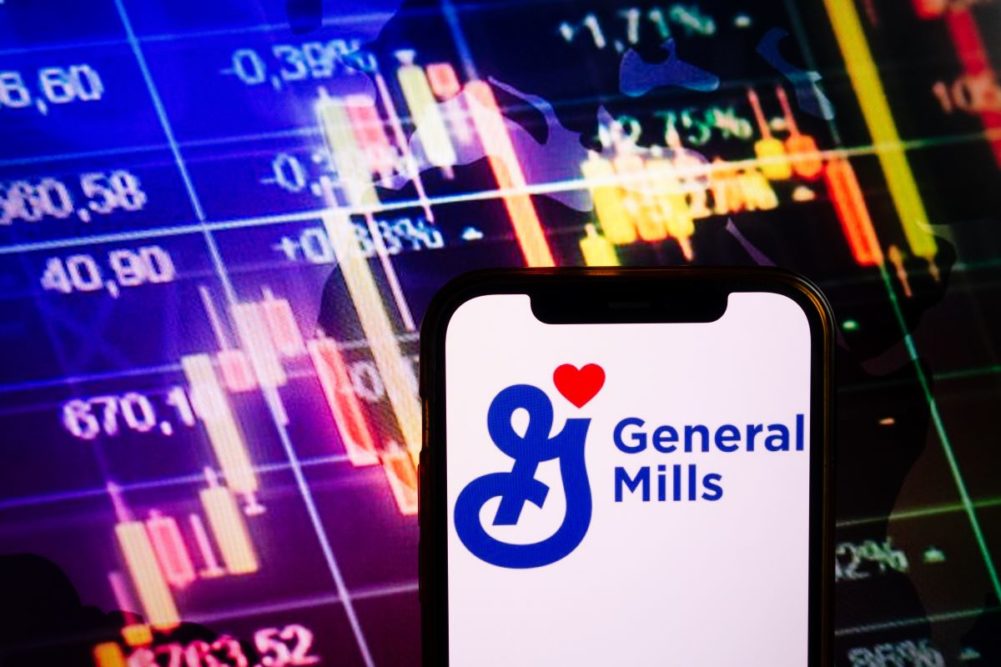 General Mills logo and stock prices