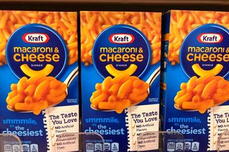 Kraft macaroni and cheese boxes