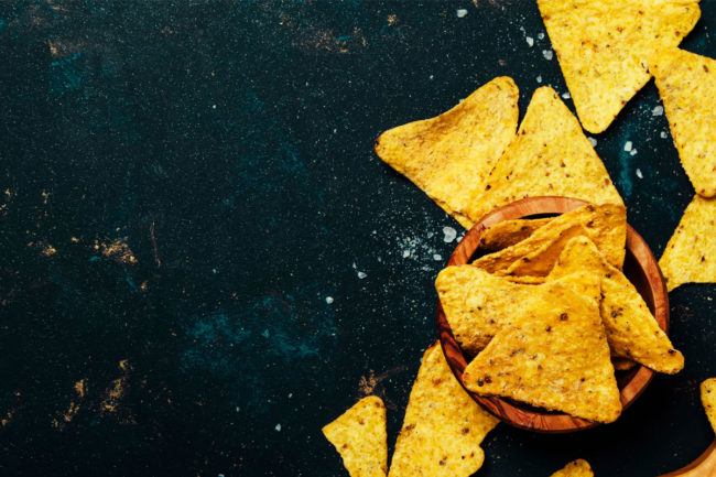 Flavored tortilla chips